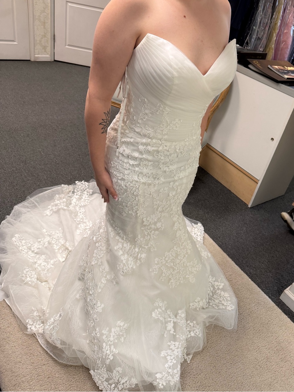 Strapless Lace Mermaid Wedding Dress - White